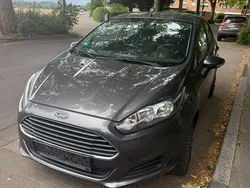 Grau Gebraucht 2016 Ford Fiesta Titanium Kleinwagen | 4.990 € (Guter Preis)