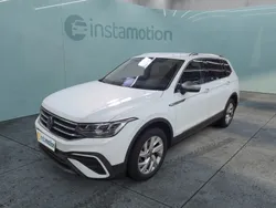Weiß Gebraucht 2024 VW Tiguan Allspace Life SUV | 38.880 € (Fairer Preis)