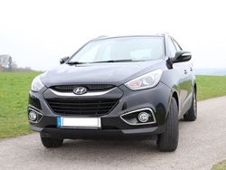 Schwarz metallic Gebraucht 2014 Hyundai Tucson SUV | 10.900 € (Teuer)