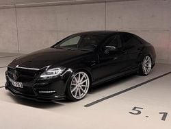 Schwarz Gebraucht 2011 Mercedes CLS350 AMG Limousine | 24.999 €