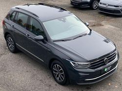 Uranograu Gebraucht 2022 VW Tiguan Life SUV | 23.890 € (Guter Preis)