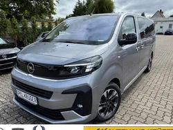 Grau Gebraucht 2024 Opel Zafira Life Selection Van | 34.480 € (Superpreis)
