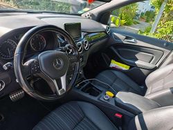 Silber Gebraucht 2015 Mercedes B200 Van / Kleinbus | 11.000 € (Guter Preis)