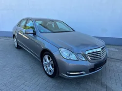 Silber Gebraucht 2011 Mercedes E300 Limousine | 13.900 € (Superpreis)