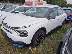 Weiß Gebraucht 2022 Citroën e-C4 Feel Limousine | 15.999 € (Guter Preis)