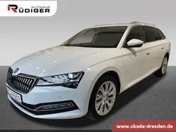 Weiß Gebraucht 2024 Skoda Superb Style Kombi | 37.440 € (Fairer Preis)