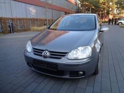 Grau Gebraucht 2007 VW Golf Limousine | 2.390 € (Guter Preis)