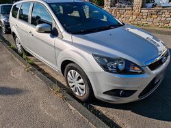 Silber Gebraucht 2009 Ford Focus Kombi | 3.350 € (Fairer Preis)