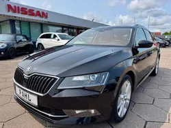 Schwarz Gebraucht 2019 Skoda Superb Limousine | 19.800 € (Fairer Preis)