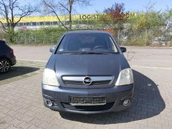 Grau Gebraucht 2009 Opel Meriva Innovation Van / Kleinbus | 1.599 € (Guter Preis)