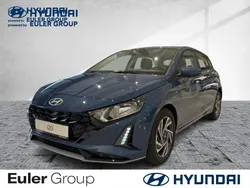 Blau Neu 2025 Hyundai i20 Trend Limousine | 20.850 € (Superpreis)