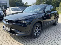 Jet black (metallic) Gebraucht 2021 Mazda MX30 Comfort SUV | 15.980 € (Etwas zu teuer)