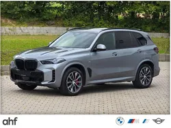Grau Gebraucht 2024 BMW X5 M Sport SUV | 79.990 € (Fairer Preis)