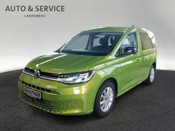 Grün Gebraucht 2021 VW Caddy Life Van / Kleinbus | 22.990 € (Teuer)