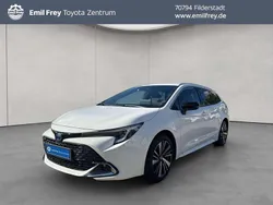 Weiß Neu 2025 Toyota Corolla Kombi | 33.130 €