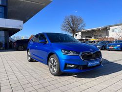 Race blau/blau Gebraucht 2025 Skoda 110 R Dynamic Limousine | 16.968 € (Fairer Preis)