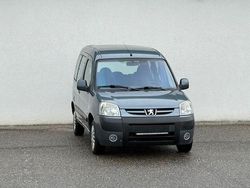 Grau Gebraucht 2007 Peugeot Partner Tendance Van | 2.999 € (Teuer)