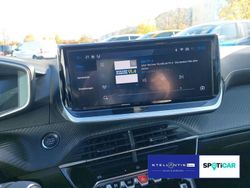 Blau Gebraucht 2024 Peugeot 208 GT Kleinwagen | 21.290 €