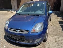 Blau Gebraucht 2008 Ford Fiesta Ambiente Kleinwagen | 750 € (Superpreis)