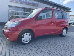 Rot Gebraucht 1999 Toyota Yaris Kombi | 2.499 € (Teuer)