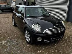 Schwarz Gebraucht 2009 Mini Cooper D Kleinwagen | 4.500 € (Fairer Preis)