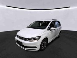 Weiß Gebraucht 2023 VW Touran Van / Kleinbus | 28.500 € (Fairer Preis)