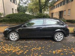 Schwarz Gebraucht 2009 Opel Astra GTC Coupé | 1.950 € (Fairer Preis)