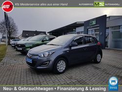 Grau Gebraucht 2014 Hyundai i20 Classic Kleinwagen | 7.200 € (Fairer Preis)