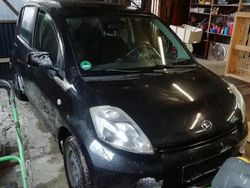 Schwarz Gebraucht 2007 Daihatsu Sirion Kleinwagen | 1.600 € (Fairer Preis)