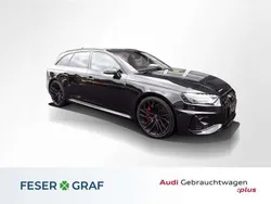 Mythosschwarz metallic Gebraucht 2023 Audi RS4 Ambiente Kombi | 69.777 € (Guter Preis)