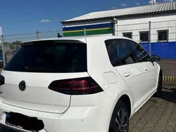 Weiß Gebraucht 2019 VW Golf VII IQ Drive Limousine | 17.199 € (Fairer Preis)