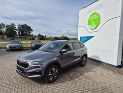Graphitegrau metallic Gebraucht 2025 Skoda Karoq Selection SUV | 35.500 € (Fairer Preis)