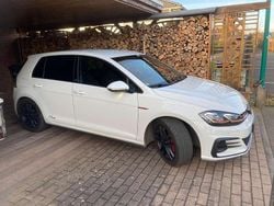 Weiß Gebraucht 2019 VW Golf VII GTI Limousine | 18.900 € (Guter Preis)