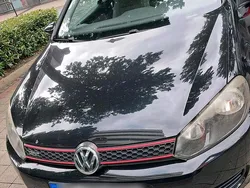 Schwarz Gebraucht 2009 VW Golf VI Kleinwagen | 3.500 €