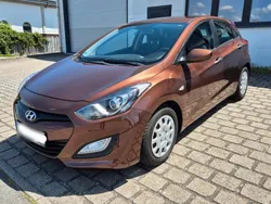 Braun Gebraucht 2013 Hyundai i30 Kleinwagen | 6.100 € (Guter Preis)