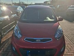 Rot Gebraucht 2011 Kia Picanto Spirit Kleinwagen | 3.700 € (Etwas zu teuer)