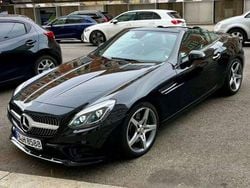 Schwarz Gebraucht 2016 Mercedes SLC250 Cabrio | 29.980 €