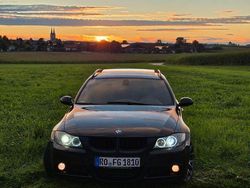 Schwarz Gebraucht 2006 BMW 325 Performance Kombi | 7.000 € (Etwas zu teuer)