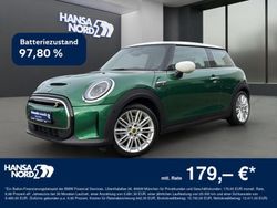 Grün / british racing green (metallic) Gebraucht 2021 Mini Cooper Kleinwagen | 18.450 € (Etwas zu teuer)