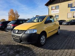 Gelb Gebraucht 2006 VW Fox Basis Kleinwagen | 890 € (Guter Preis)