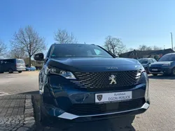 Blau Gebraucht 2021 Peugeot 3008 GT SUV | 29.900 € (Teuer)