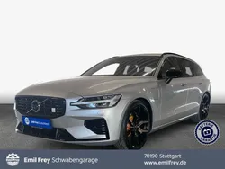 Silber Gebraucht 2022 Volvo V60 Kombi | 47.970 €
