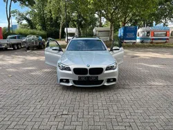 Silber Gebraucht 2017 BMW 520 M Sport Kombi | 14.490 €