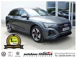 Grau Gebraucht 2023 Audi Q8 e-tron S-Line SUV | 60.960 € (Fairer Preis)