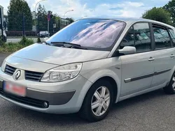Grau Gebraucht 2005 Renault Scénic II Van / Kleinbus | 1.300 € (Superpreis)