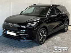 Schwarz Gebraucht 2024 VW Tiguan Elegance SUV | 44.975 €