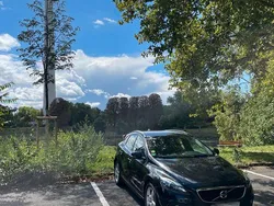 Schwarz Gebraucht 2014 Volvo V40 CC Kombi | 7.500 € (Teuer)