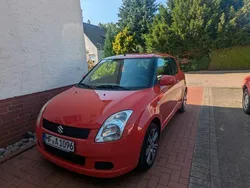 Rot Gebraucht 2007 Suzuki Swift Limousine | 1.499 € (Fairer Preis)