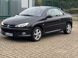 Schwarz Gebraucht 2003 Peugeot 206 CC Cabrio | 2.990 € (Fairer Preis)