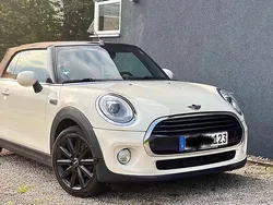 Weiß Gebraucht 2016 Mini Cooper Kleinwagen | 14.300 € (Fairer Preis)